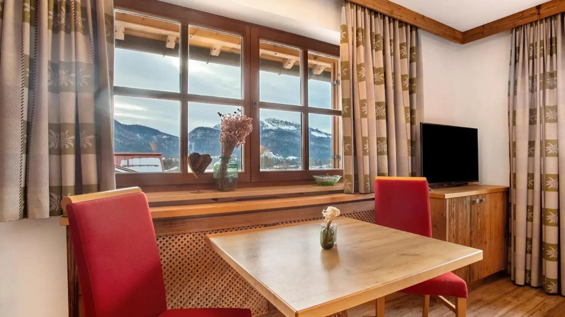 Apartment Gaestehaus Panorama - Appartement 4 Reit im Winkl